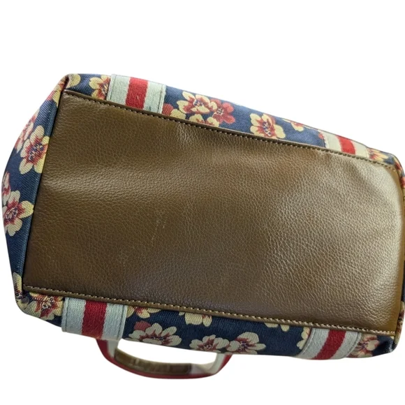 Tommy Hilfiger Floral Canvas Purse Navy Blue Red White Stripes Pockets 90s Vibes - Picture 5 of 13